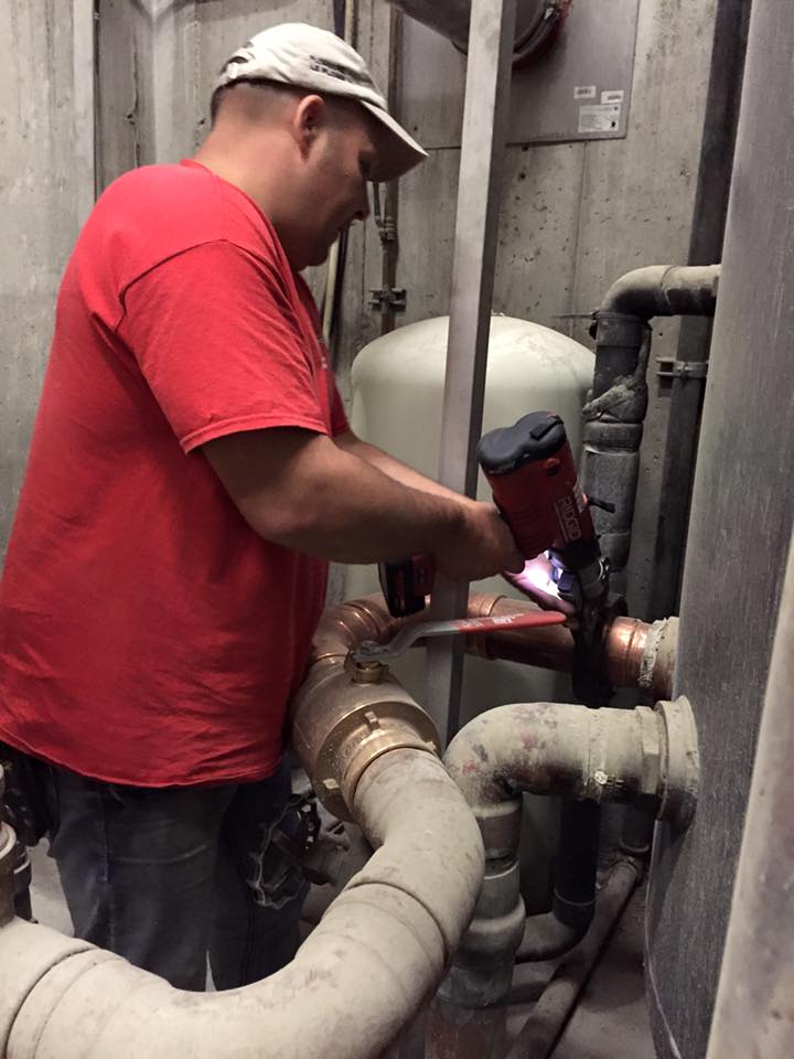 Vente, réparation et installation de chauffe-eau à Joliette, L’Assomption et dans Lanaudière - Plomberie Le Plomb à Joliette