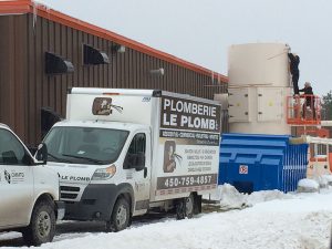 Camion de Plomberie le Plomb avec un chauffe haut - Plomberie Le Plomb à Joliette