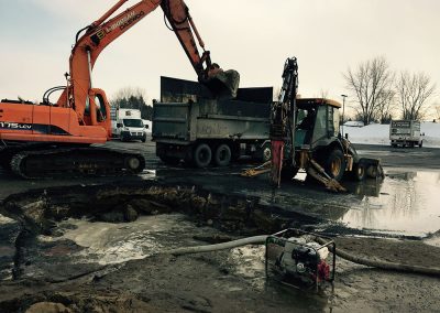 Machinerie pour installation de drain français à Joliette - Plomberie le Plomb