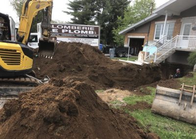 excavation du sol pour installer un drain français à Joliette - Plomberie le Plomb